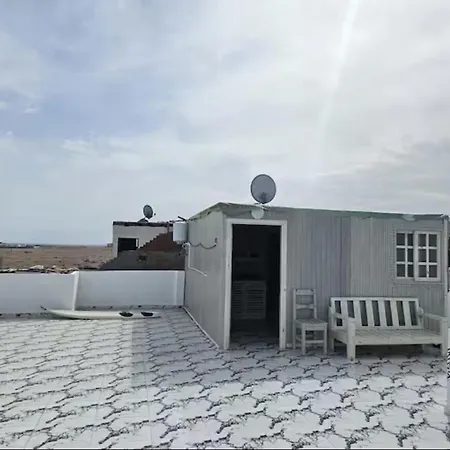 Roof Studio fully equipped with private yard